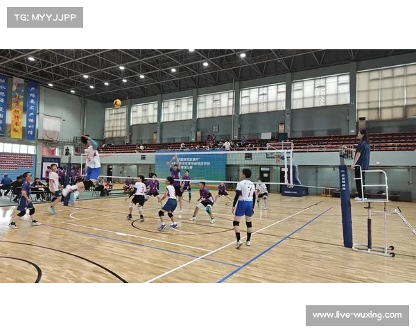 拉萨市北京中学学生称通过校园排球活动真正了解并喜爱排球运动